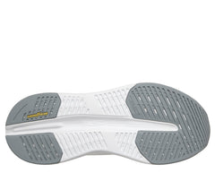 Skechers Women|New Arrivals | Slip-ins: Max Cushioning Glide-Step - Oaklin