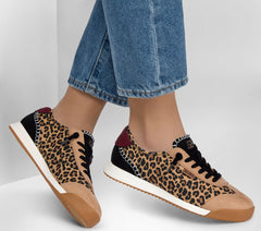 Skechers Women | BOBS Billie -Wild Spotz