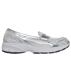 Skechers Women | Var-City