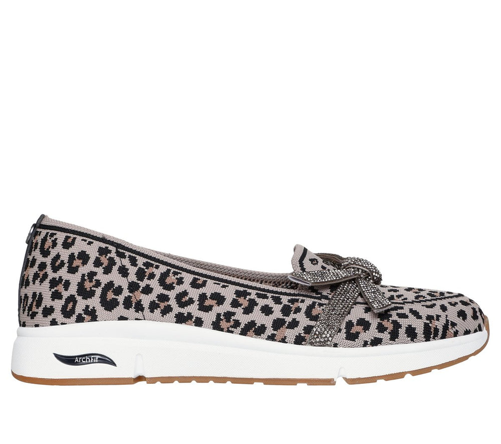 Skechers Women | Martha Stewart: Arch Fit Living