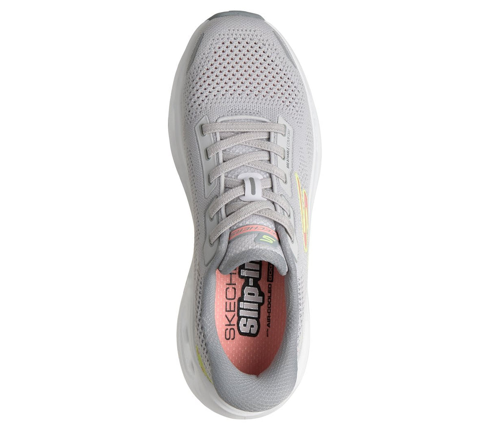 Skechers Women|New Arrivals | Slip-ins: Max Cushioning Glide-Step - Oaklin