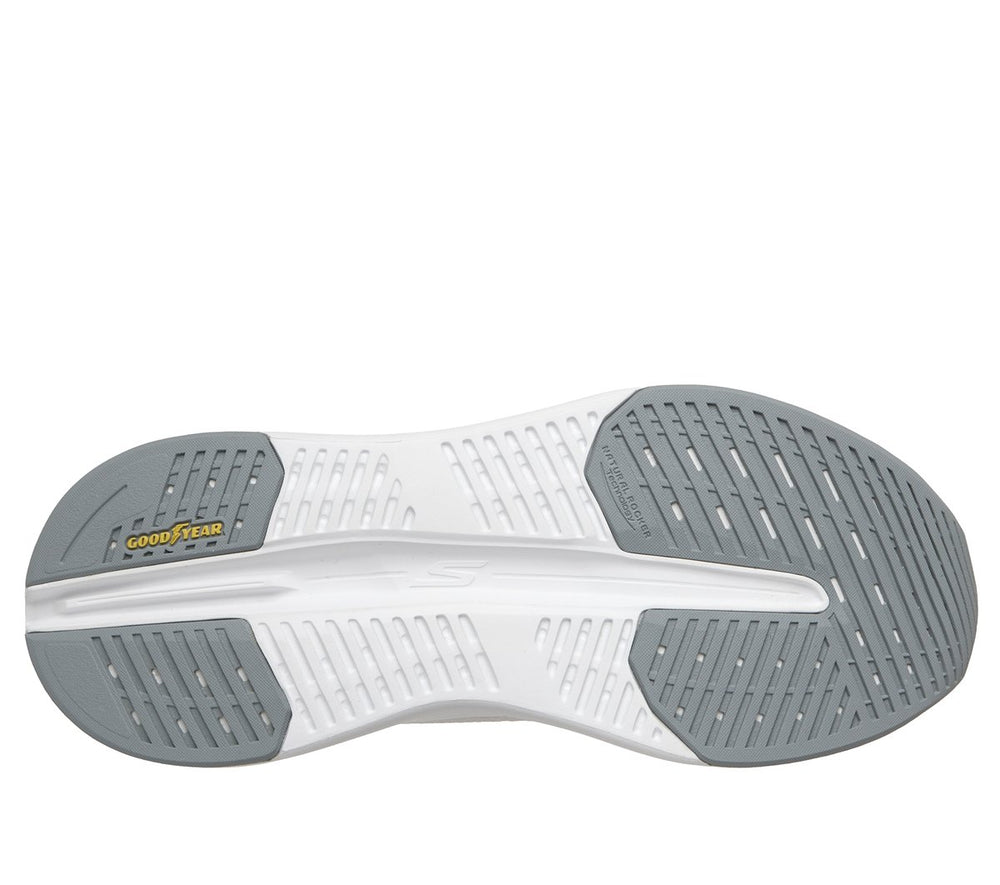 Skechers Women|New Arrivals | Slip-ins: Max Cushioning Glide-Step - Oaklin