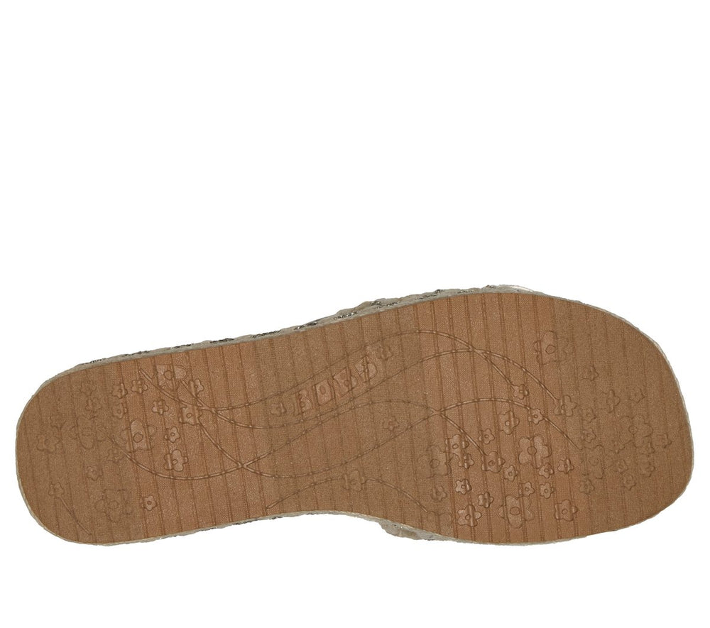 Skechers Women|New Arrivals | BOBS Misty Kiss - Island Peace