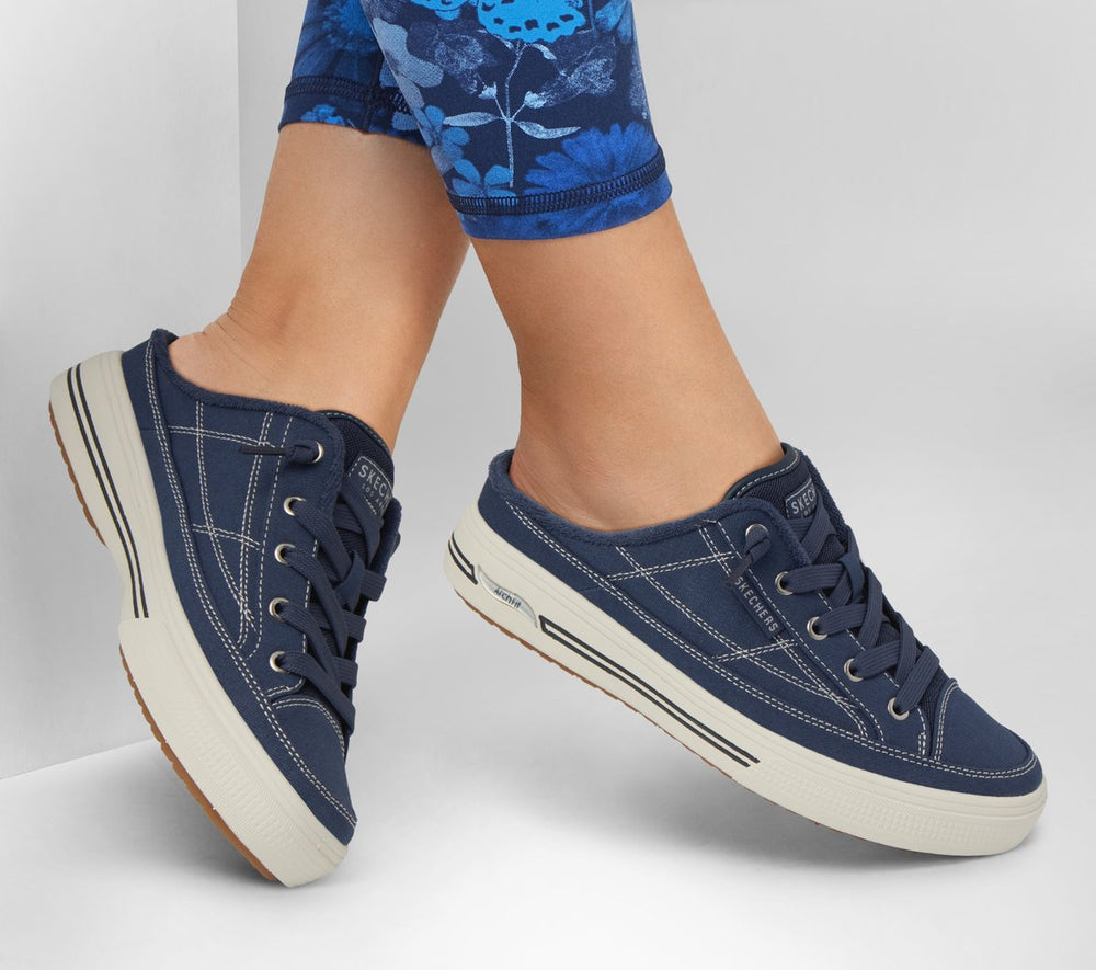 Skechers Women | Arch Fit Arcade - Find Ya There