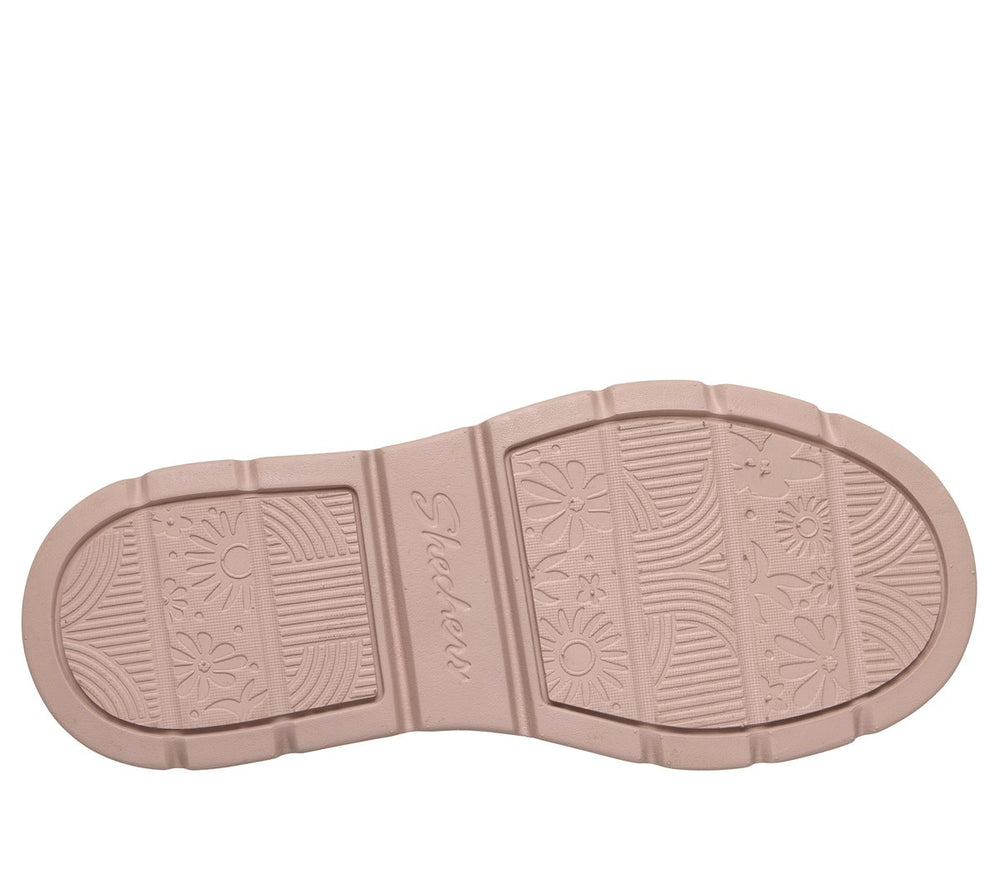 Skechers Women | Keepsakes Cozy - Street Hiker Star