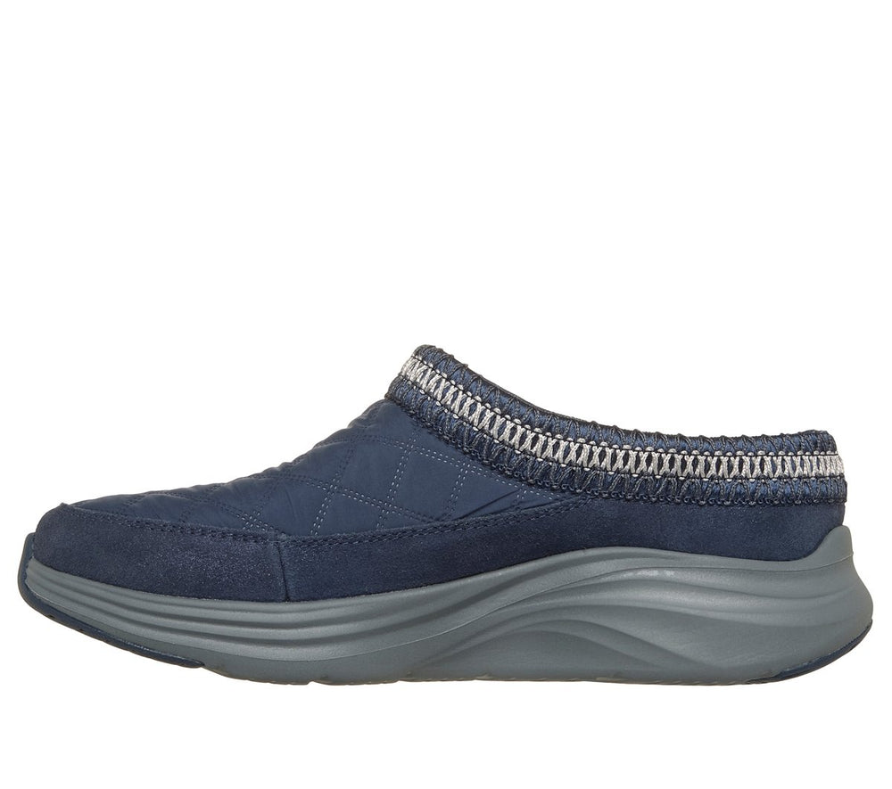 Skechers Women|New Arrivals | Contour Foam Boot - Cozy Fit Cascade