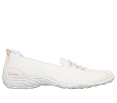 Skechers Women|New Arrivals | Relaxed Fit: Breathe-Easy - Feeling Sweet