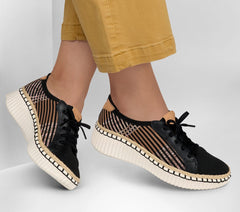 Skechers Women | Wilshire Blvd - Breezy Stroll