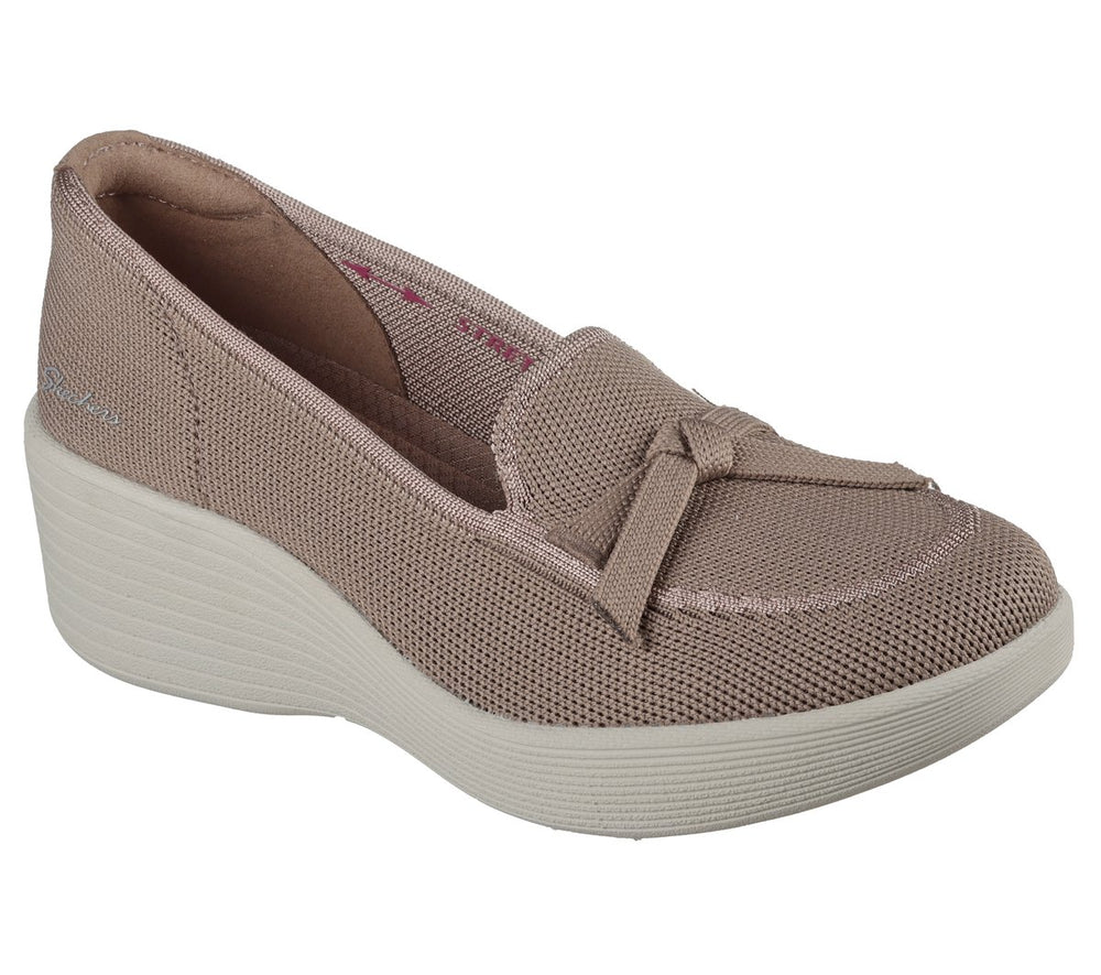 Skechers Women | Relaxed Fit: Parallel Lite - Soaring Softly
