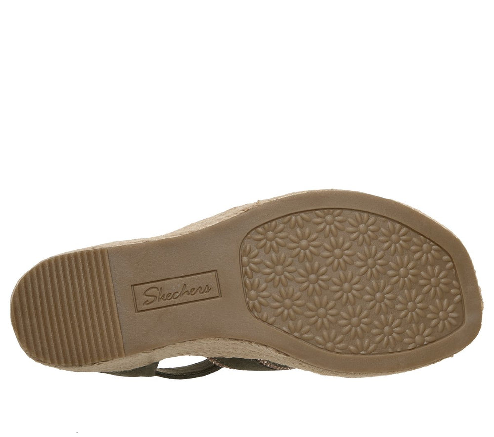 Skechers Women | Martha Stewart: Iris - Modest Queen