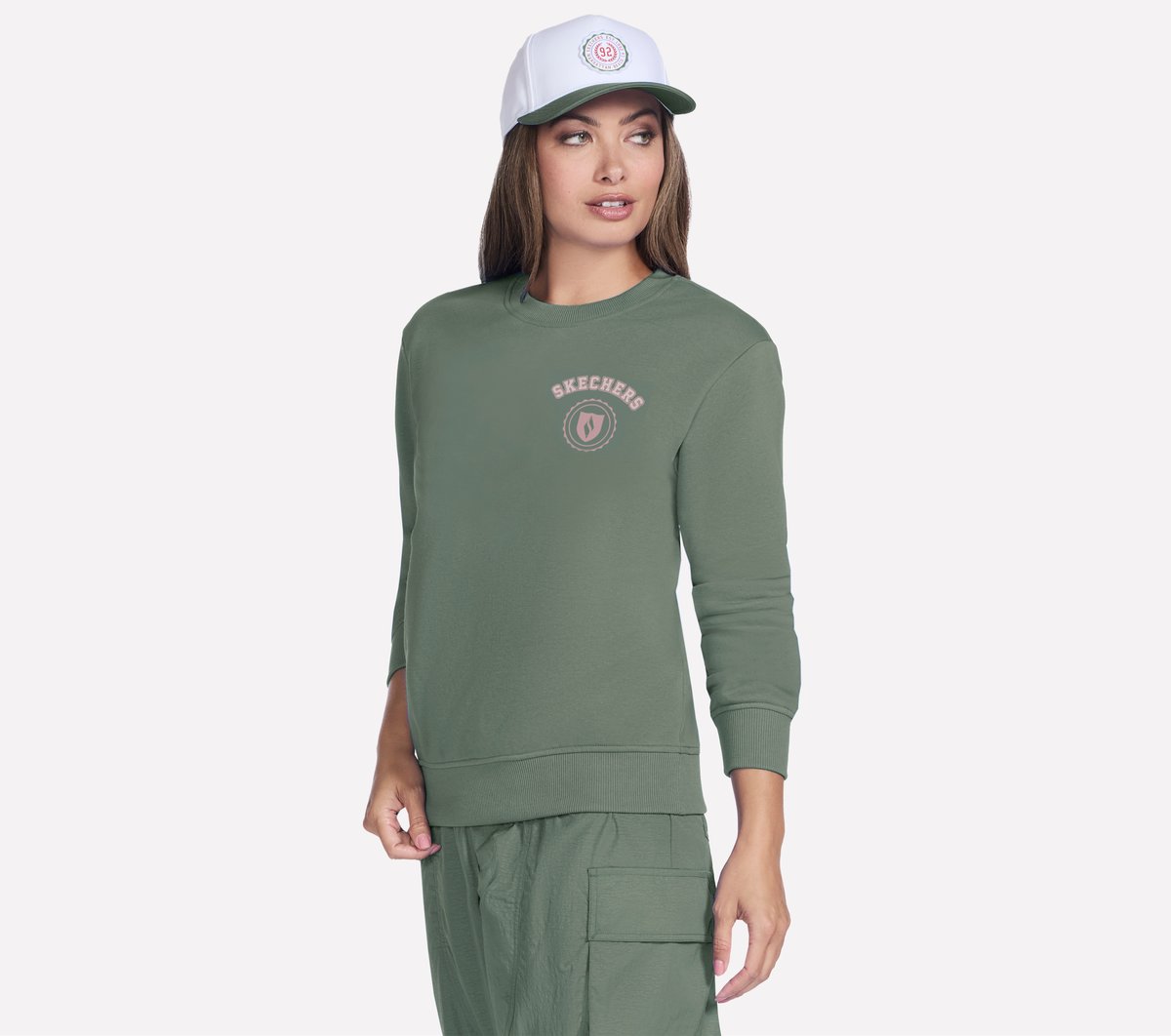 Skechers Women | Collegiate Crest Crewneck