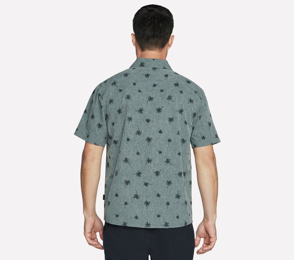Skechers Men | The GO WALK Air Printed Short Sleeve Shirt