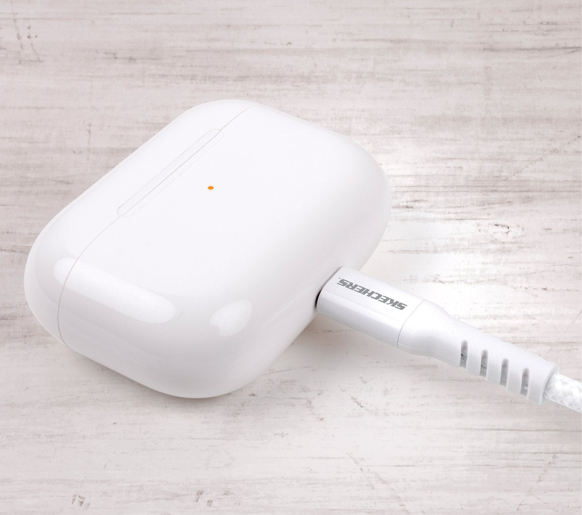 Skechers Clothing | Lightning to USB-C Charging Cable