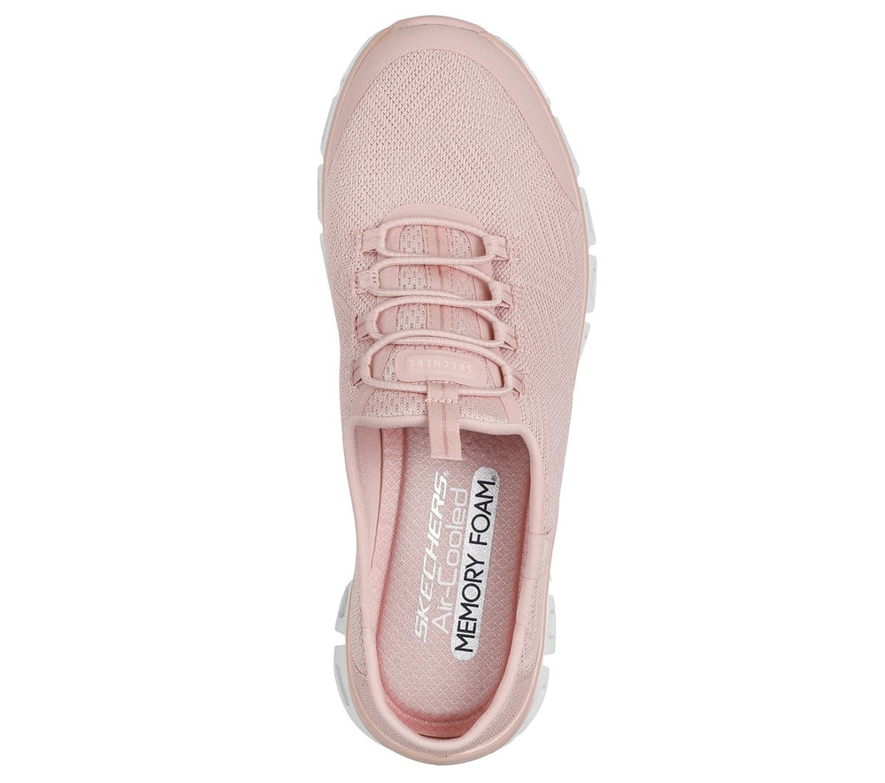Skechers New Arrivals | Glide-Step - Obsessed